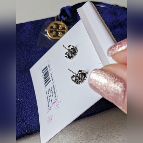 Tory Burch 2 tone logo earrings - Picture 2 of 4